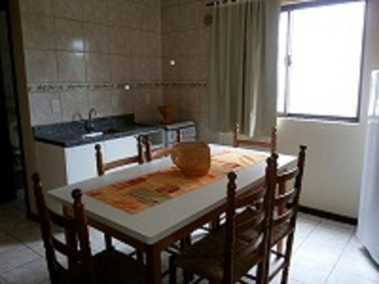 Residencial Com. Doria Apartment Бомбиняс Екстериор снимка