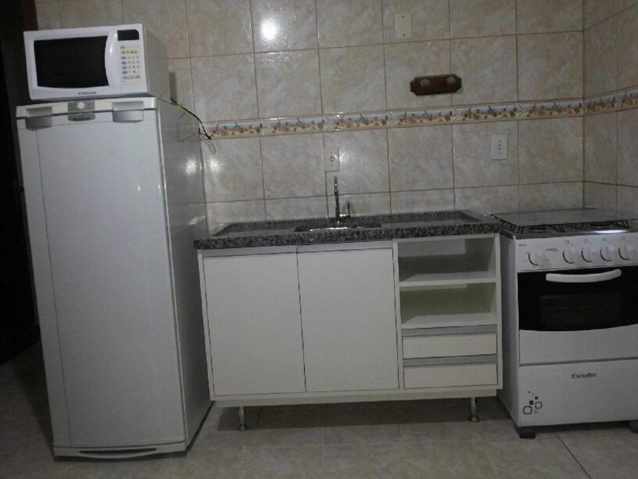 Residencial Com. Doria Apartment Бомбиняс Екстериор снимка