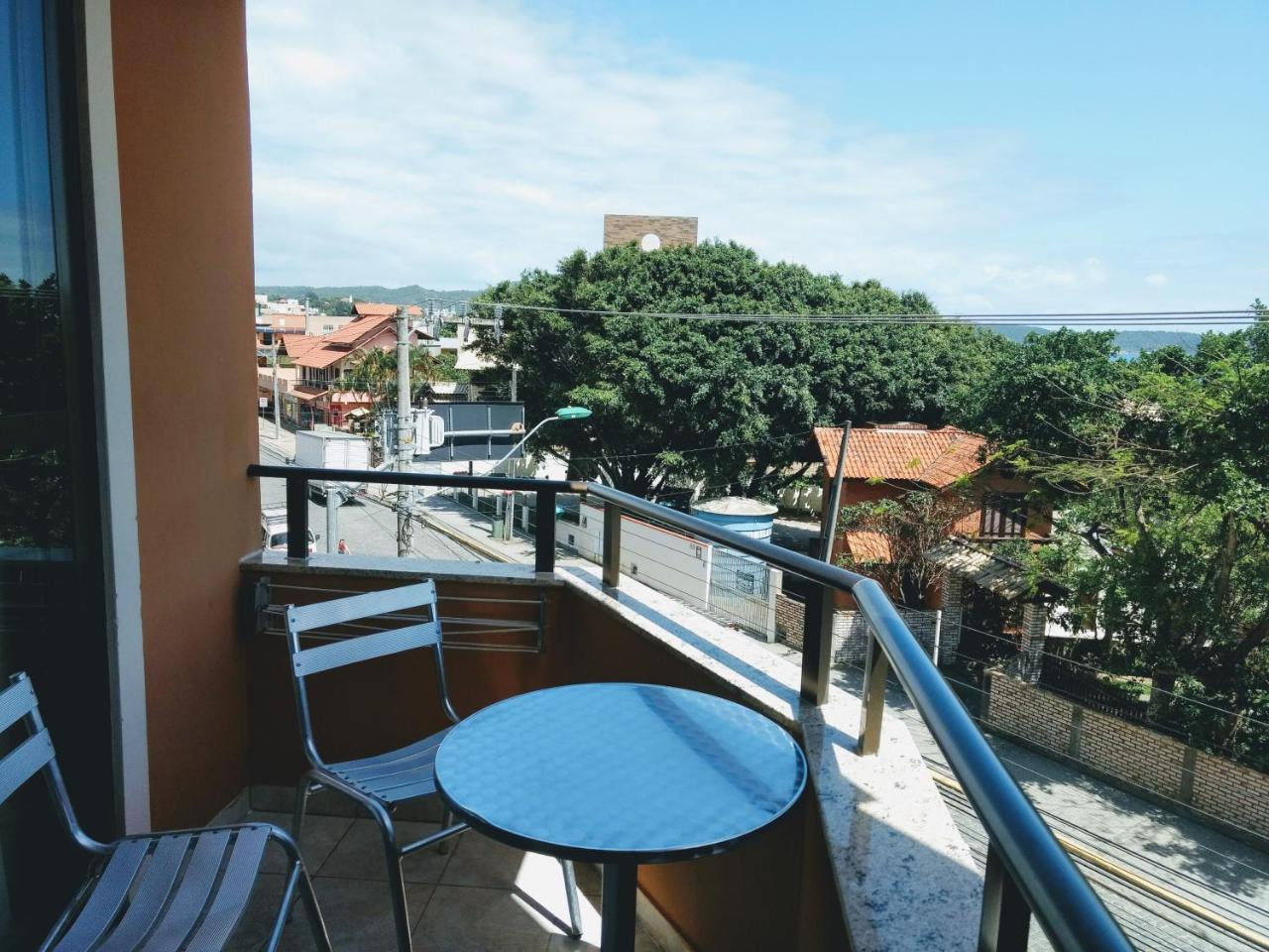 Residencial Com. Doria Apartment Бомбиняс Екстериор снимка
